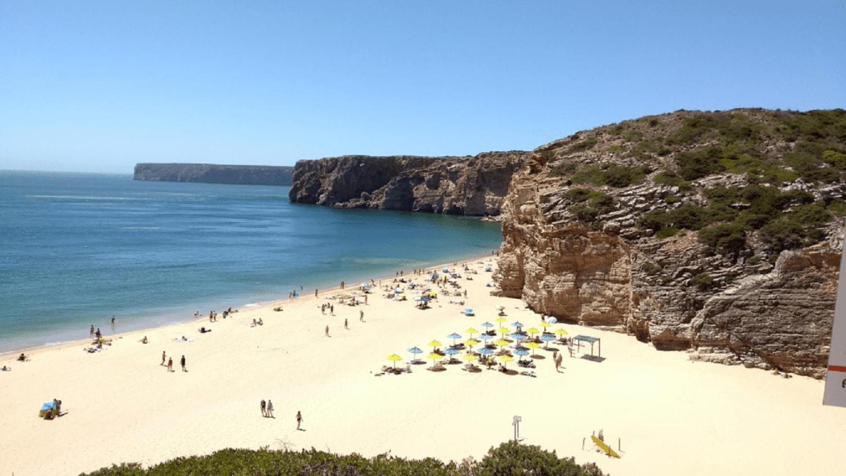Vista Das Ondas Olhos De Agua Apartment Buitenkant foto